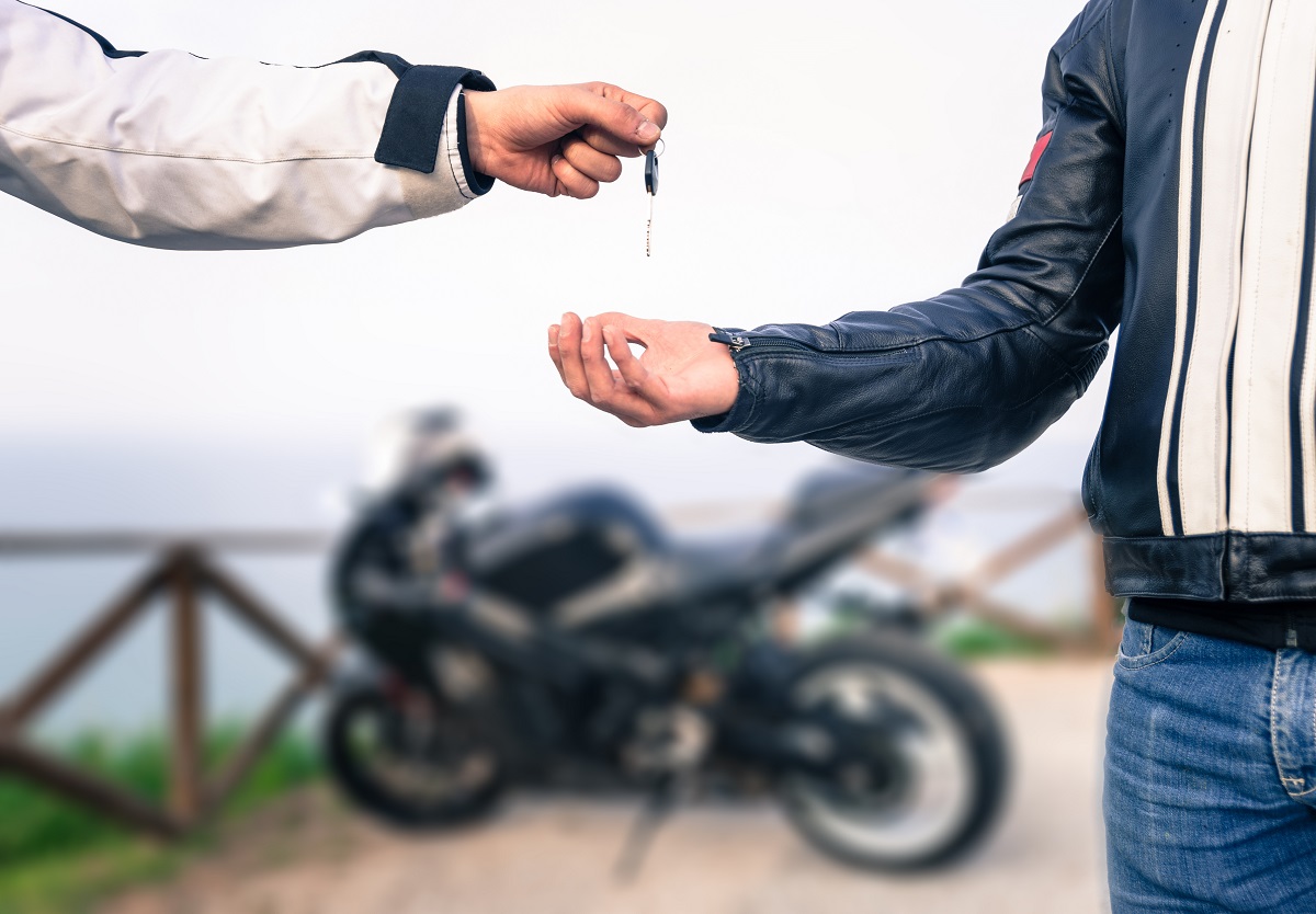 Come risparmiare con le assicurazioni per auto e moto